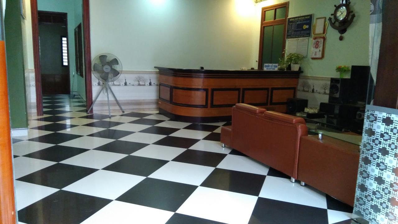 Backpackers Hotel Hà Tĩnh Exteriör bild