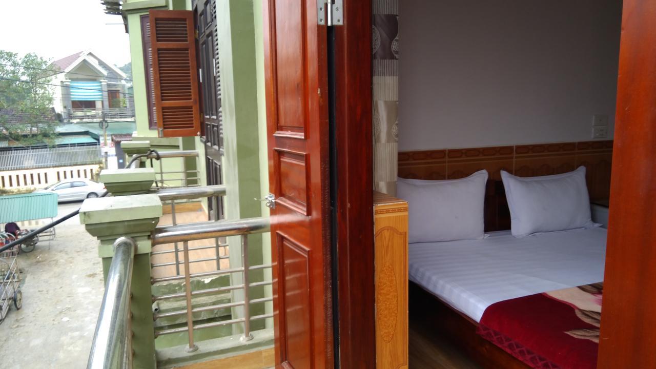 Backpackers Hotel Hà Tĩnh Exteriör bild