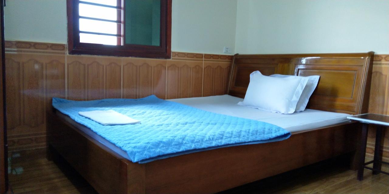 Backpackers Hotel Hà Tĩnh Exteriör bild