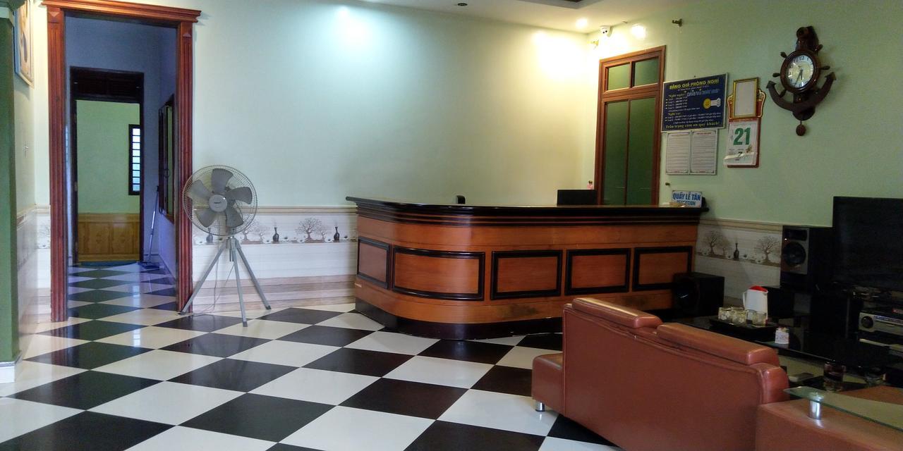 Backpackers Hotel Hà Tĩnh Exteriör bild